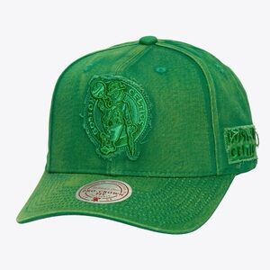 Boston Celtics Kelly Green Downtown Pro Crown Snapback Hat